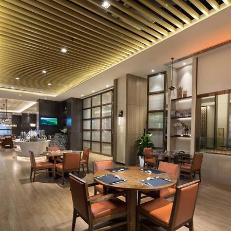 Hotel Ramada By Wyndham Baoji Jintai Zewnętrze zdjęcie