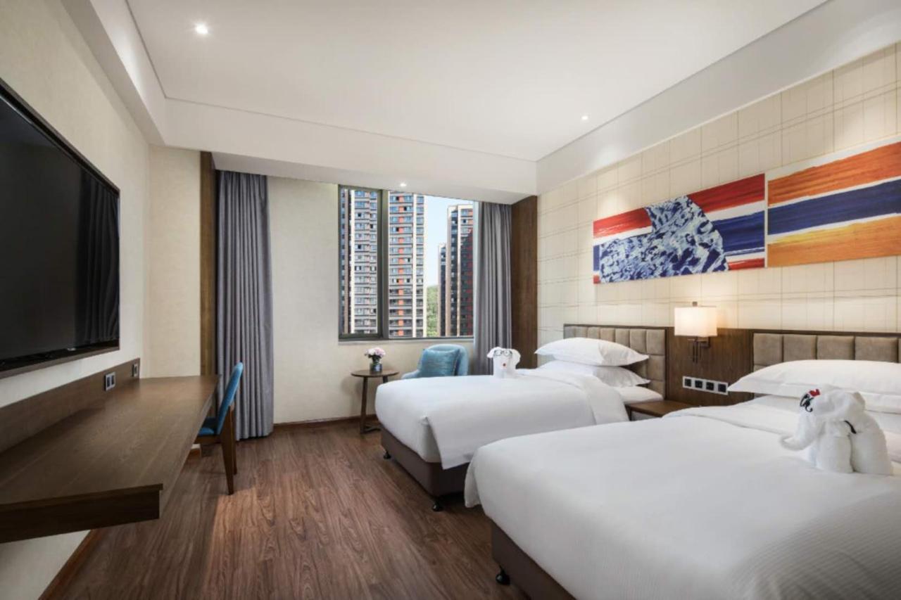 Hotel Ramada By Wyndham Baoji Jintai Zewnętrze zdjęcie